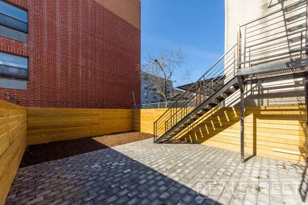 3 bedrooms apartment for rent in Bushwick - Brooklyn, New York