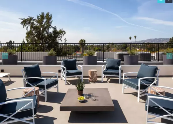 Coliving in Larchmont - Central Los Angeles, Los Angeles