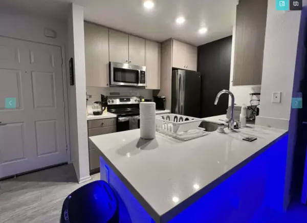 Coliving in Hollywood Hills - Central Los Angeles, Los Angeles