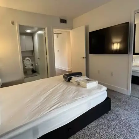 Coliving in Westwood - Westside / South Bay, Los Angeles