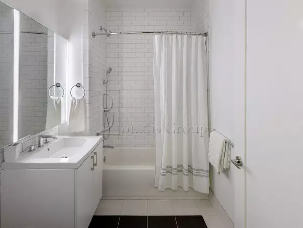 2 bedrooms apartment for rent in FiDi - Manhattan, New York