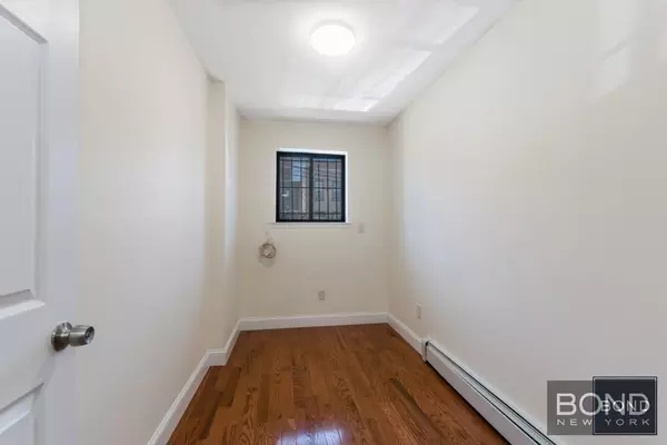 2 bedrooms apartment for rent in Astoria - Queens, New York