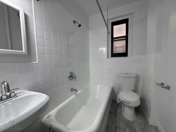 2 bedrooms apartment for rent in Flushing - Queens, New York