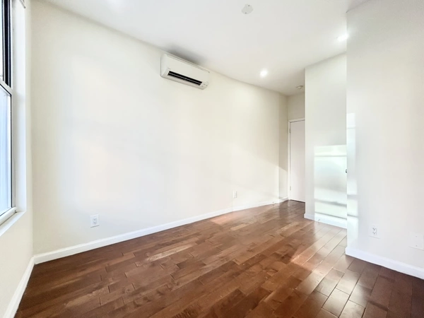 2 bedrooms apartment for rent in Flatbush Ditmas Park - Brooklyn, New York