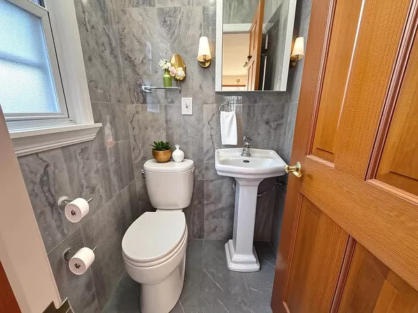 3 bedrooms apartment for rent in Whitestone - Queens, New York