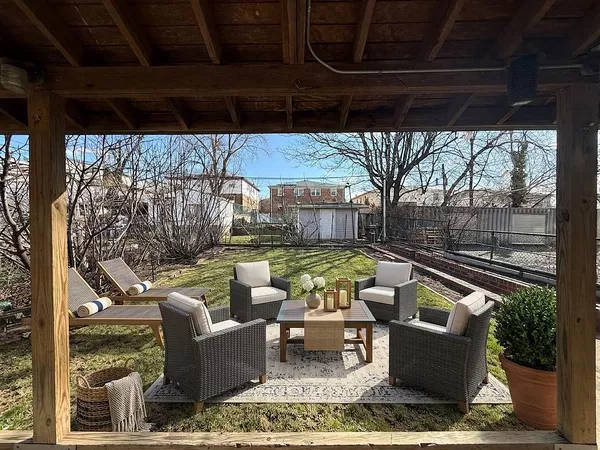 3 bedrooms apartment for rent in Whitestone - Queens, New York