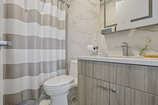 2 bedrooms apartment for rent in Elmhurst - Queens, New York