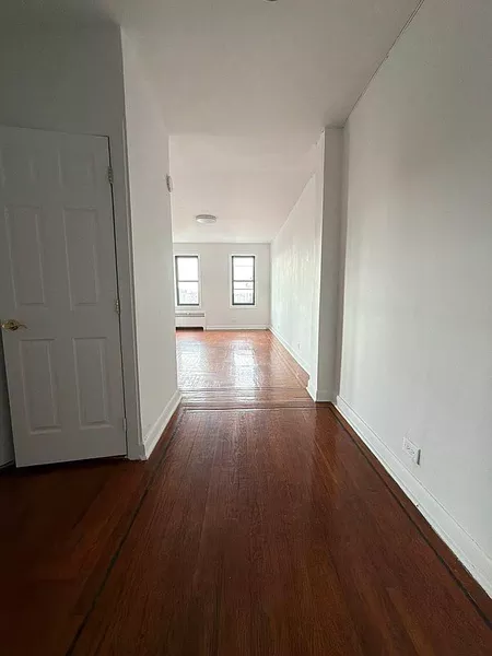 1 bedroom apartment for rent in The Rockaways - Queens, New York