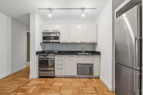 2 bedrooms apartment for rent in FiDi - Manhattan, New York
