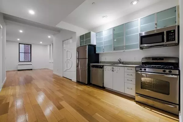 2 bedrooms apartment for rent in FiDi - Manhattan, New York