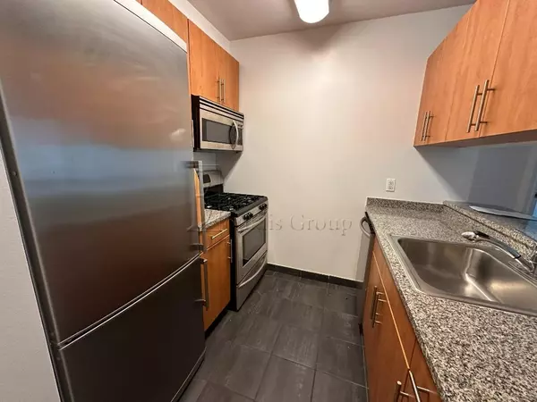 2 bedrooms apartment for rent in FiDi - Manhattan, New York