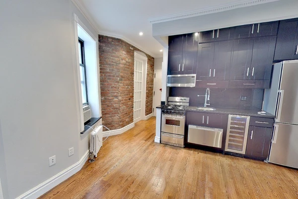 2 bedrooms apartment for rent in East Village - Manhattan, New York