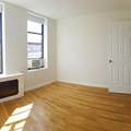 Room for rent in Harlem #3