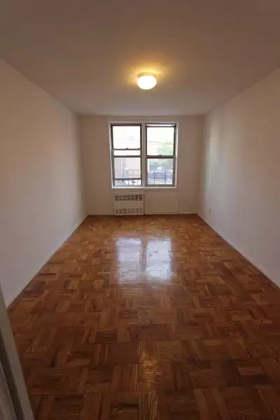 2 bedrooms apartment for rent in Flushing - Queens, New York