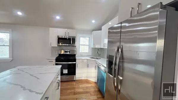 3 bedrooms apartment for rent in Jamaica - Queens, New York