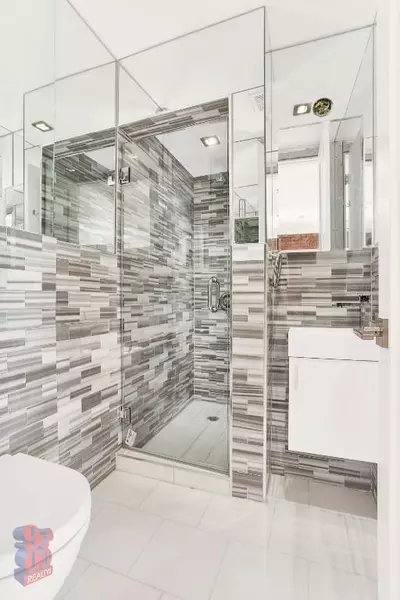 2 bedrooms apartment for rent in Upper East Side - Manhattan, New York