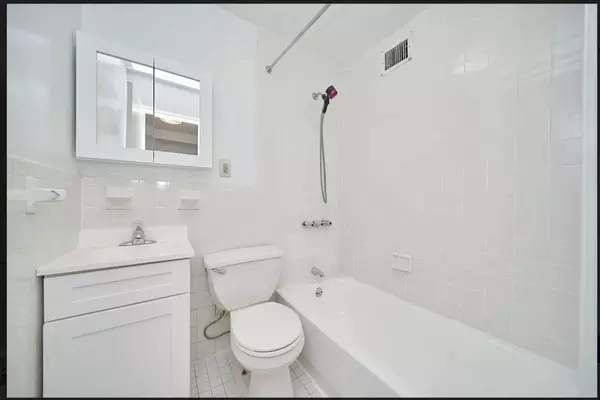 3 bedrooms apartment for rent in Midtown West - Manhattan, New York