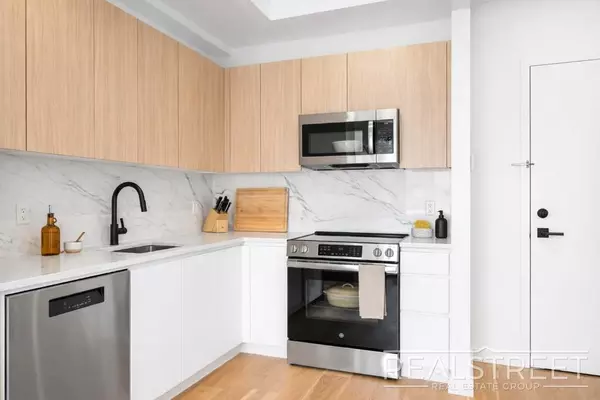 2 bedrooms apartment for rent in Downtown Brooklyn - Brooklyn, New York