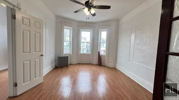3 bedrooms apartment for rent in Flatlands - Brooklyn, New York