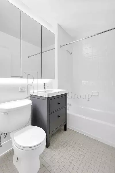 3 bedrooms apartment for rent in FiDi - Manhattan, New York