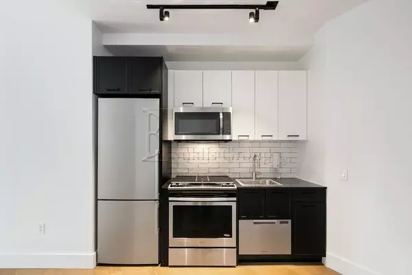 4 bedrooms apartment for rent in FiDi - Manhattan, New York