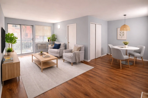 2 bedrooms apartment for rent in Forest Hills - Queens, New York