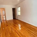 Room for rent in Ditmas / Steinway #1