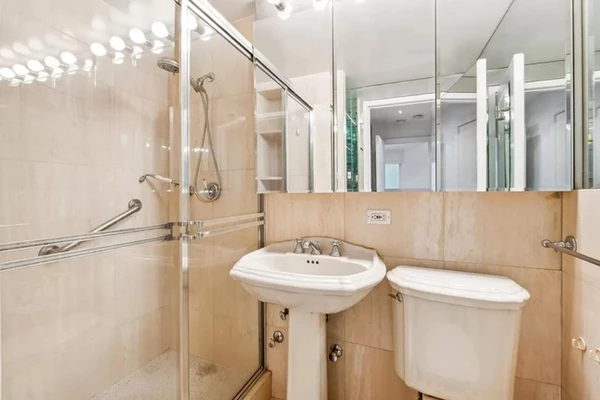 2 bedrooms apartment for rent in Midtown East - Manhattan, New York