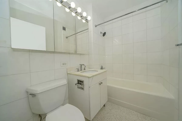 4 bedrooms apartment for rent in FiDi - Manhattan, New York