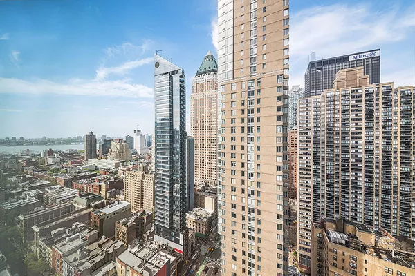 2 bedrooms apartment for rent in Midtown West - Manhattan, New York