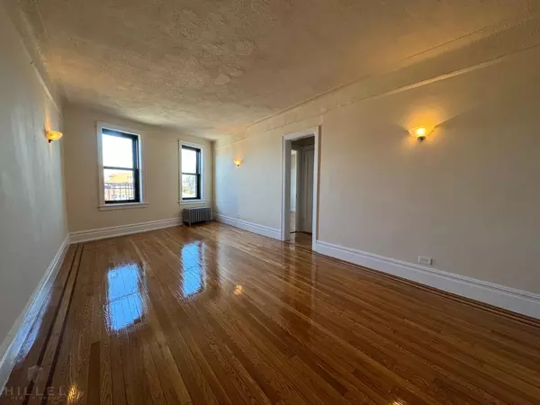 2 bedrooms apartment for rent in Flushing - Queens, New York