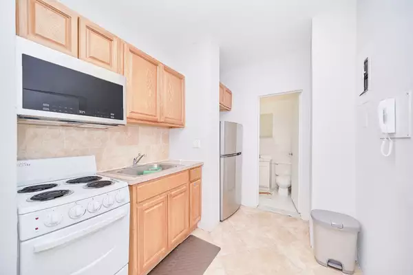 Studio Apartment for rent in Midtown West - Manhattan, New York