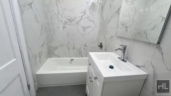 3 bedrooms apartment for rent in East Flatbush - Brooklyn, New York