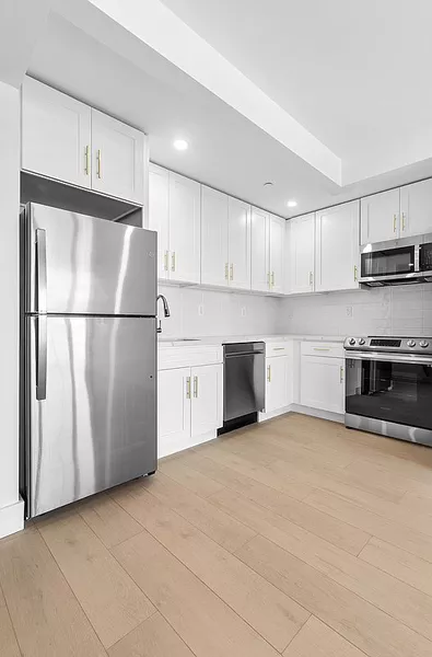 2 bedrooms apartment for rent in Astoria - Queens, New York