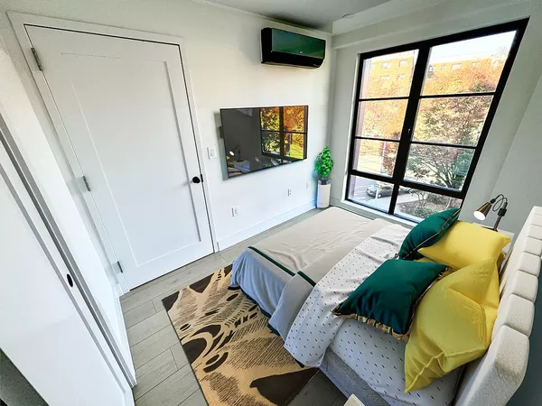 2 bedrooms apartment for rent in Astoria - Queens, New York