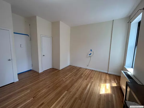 Studio Apartment for rent in Upper West Side - Manhattan, New York