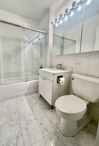 2 bedrooms apartment for rent in FiDi - Manhattan, New York