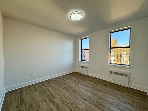 2 bedrooms apartment for rent in Elmhurst - Queens, New York