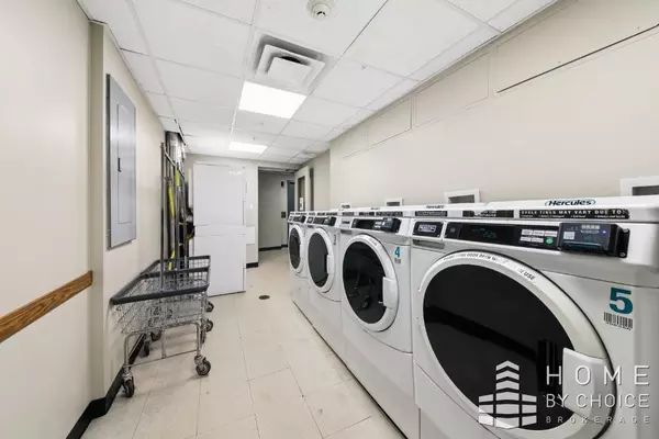 2 bedrooms apartment for rent in Rego Park - Queens, New York