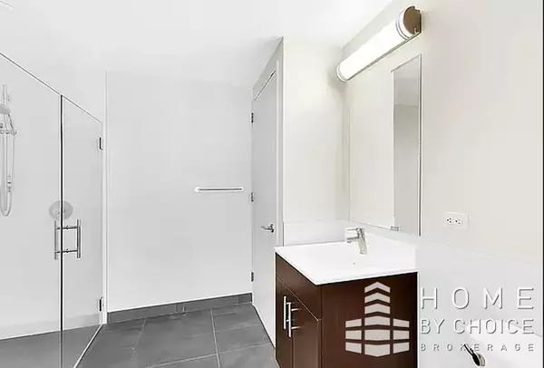 2 bedrooms apartment for rent in Rego Park - Queens, New York