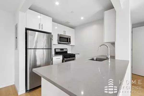 2 bedrooms apartment for rent in Rego Park - Queens, New York