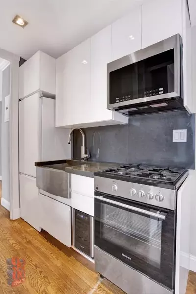 3 bedrooms apartment for rent in East Village - Manhattan, New York