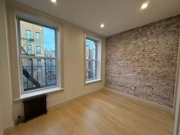 4 bedrooms apartment for rent in East Village - Manhattan, New York