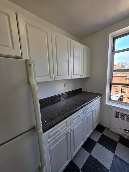 1 bedroom apartment for rent in Flushing - Queens, New York