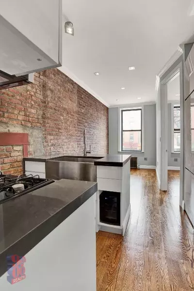 3 bedrooms apartment for rent in East Village - Manhattan, New York