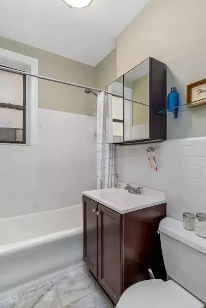 1 bedroom apartment for rent in Woodside - Queens, New York