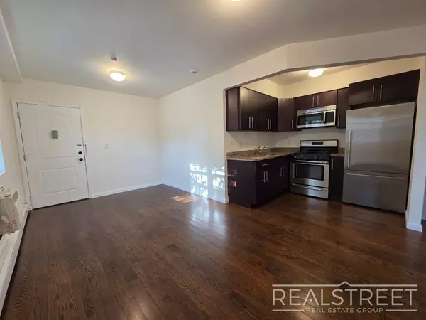 1 bedroom apartment for rent in Woodside - Queens, New York
