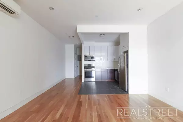 1 bedroom apartment for rent in Elmhurst - Queens, New York