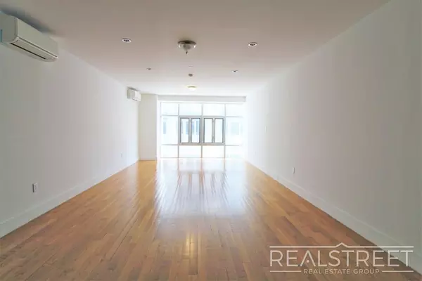 1 bedroom apartment for rent in Elmhurst - Queens, New York