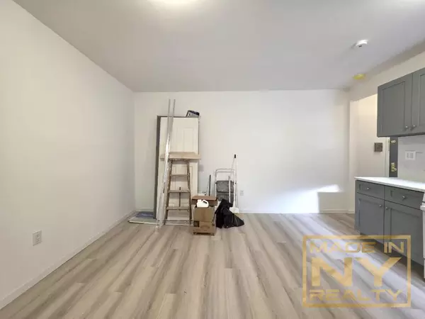 2 bedrooms apartment for rent in Flushing - Queens, New York